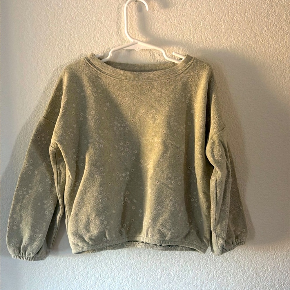 Rylee Cru sweatshirt